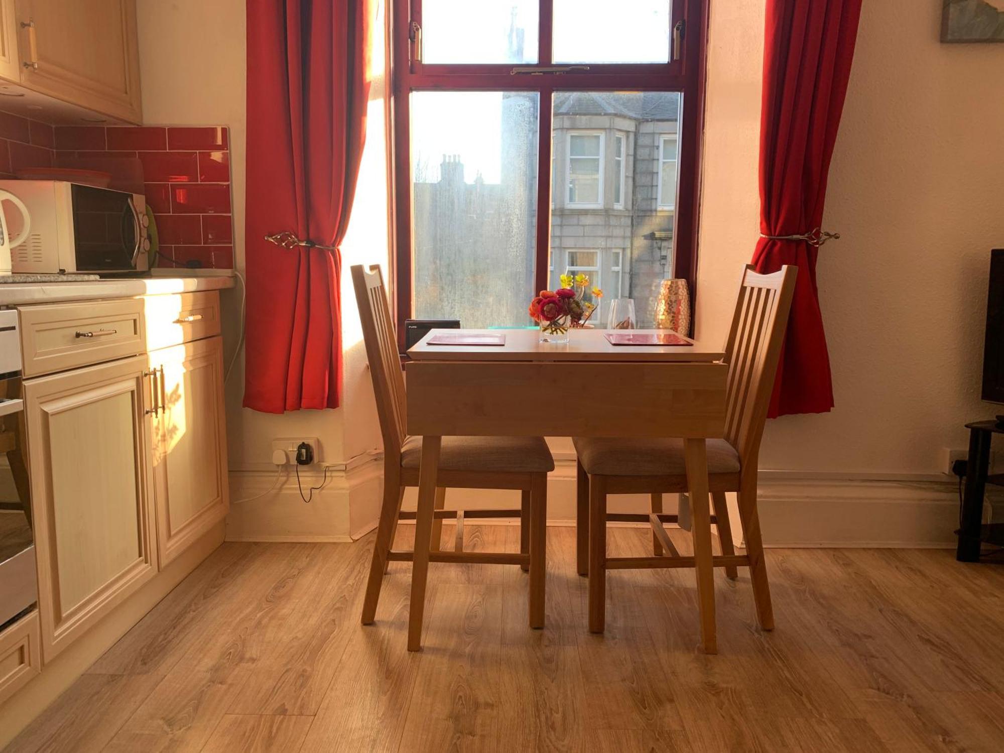Flat G/R 59 Erskine Street Aberdeen Eksteriør billede